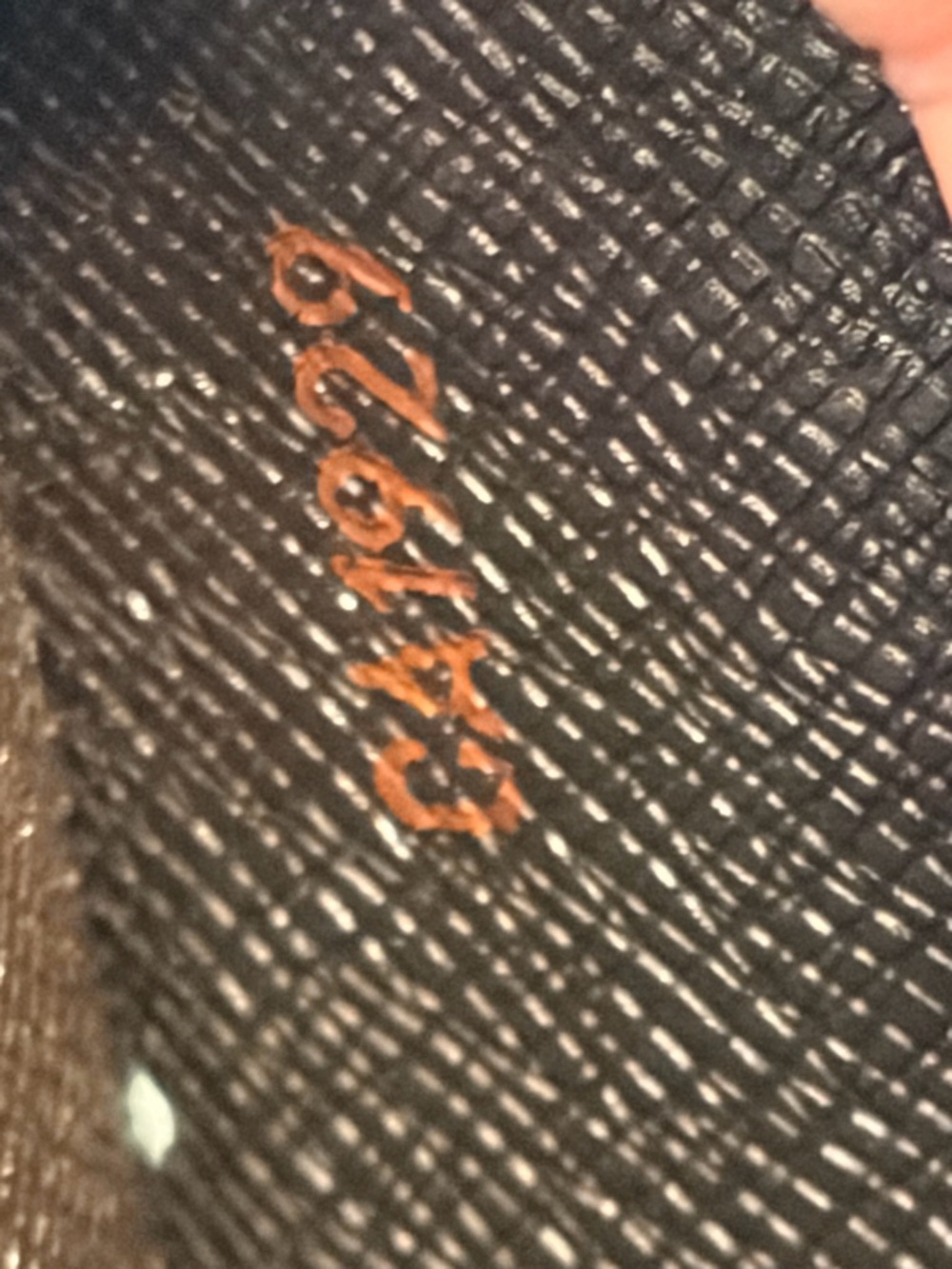 Louis Vuitton Sarah Damier Wallet (PRICE FIRM) - Picture 2 of 16